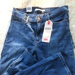 Levi jeans